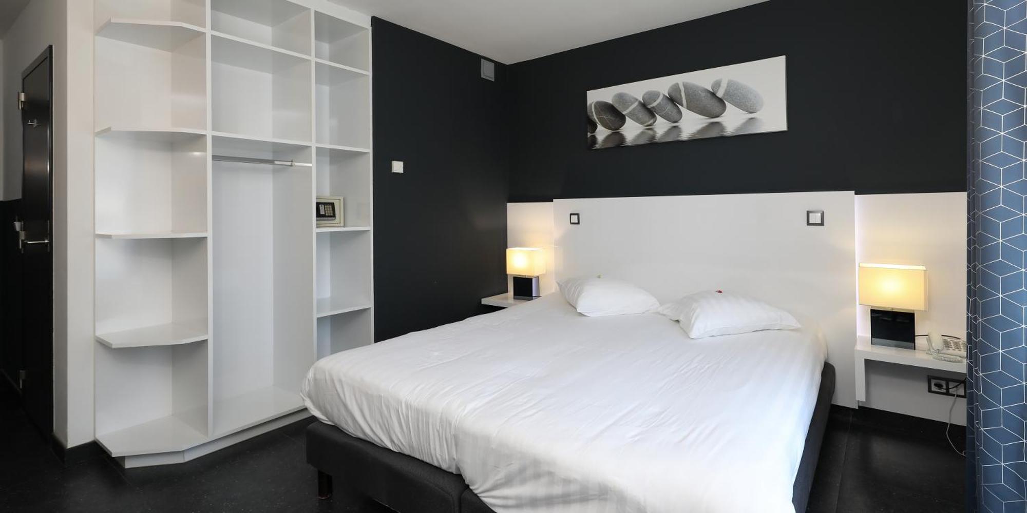 Hotel Bo Rivage Neufchâteau Esterno foto