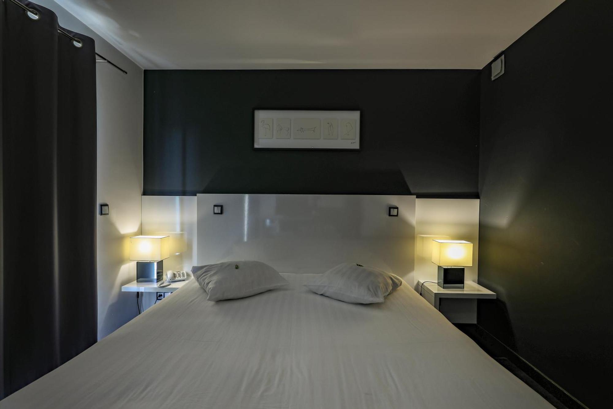 Hotel Bo Rivage Neufchâteau Esterno foto